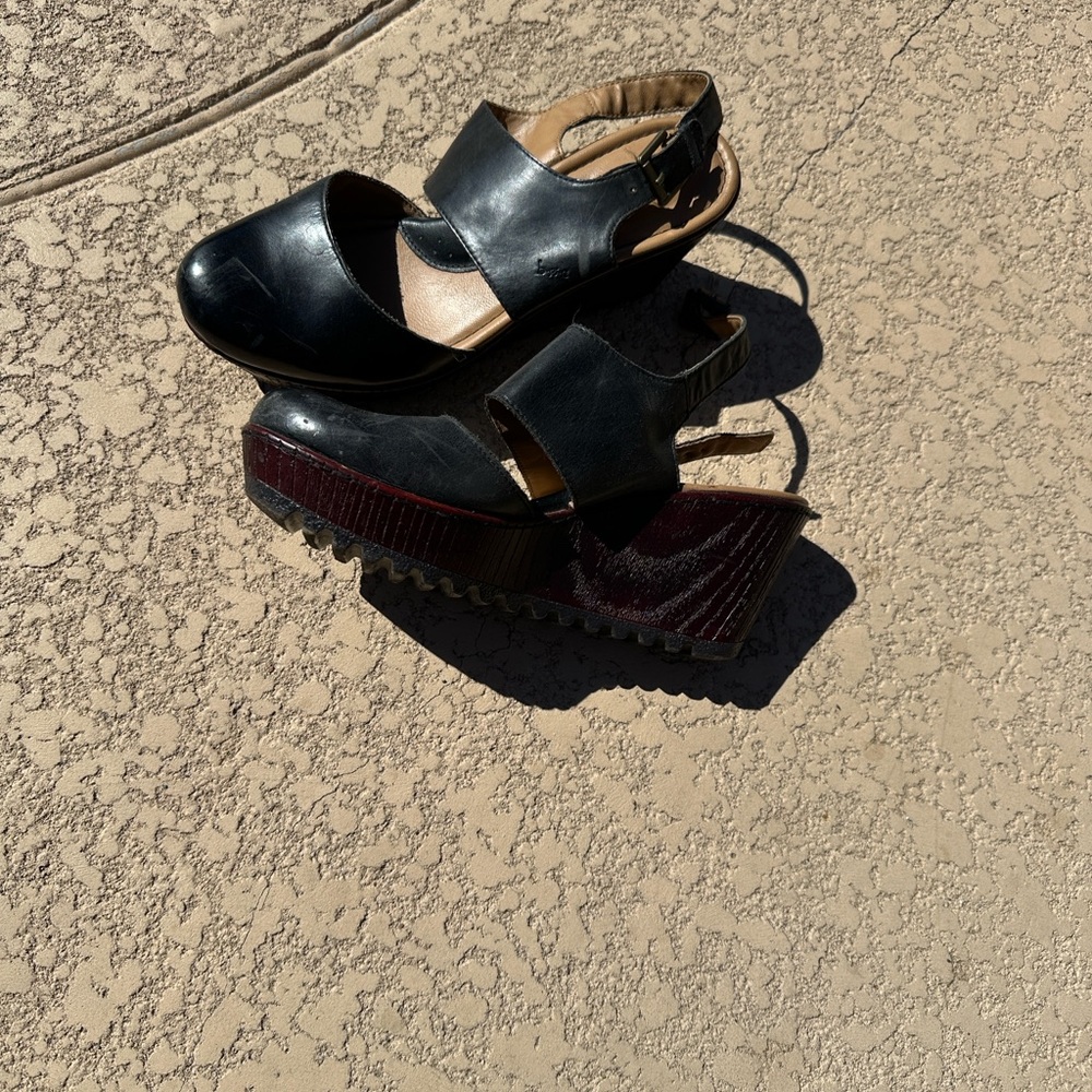 Black Platform Sandals